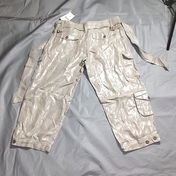 Capri pants - Picture 2 of 7